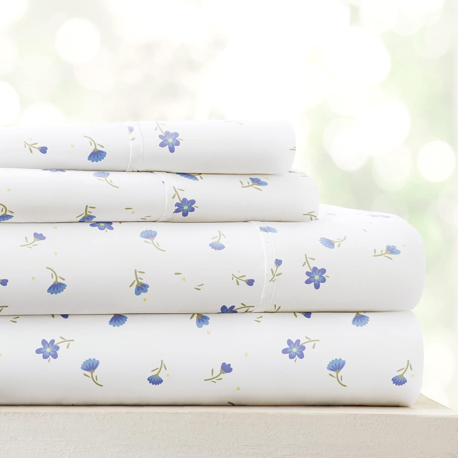 4 Piece Queen Sheet Set (Light Blue Floral) - Sleep Better Than Ever with These Ultra-Soft & Cooling Bed Sheets for Your Queen Size Bed - Deep Pocket Fits 16" Mattress