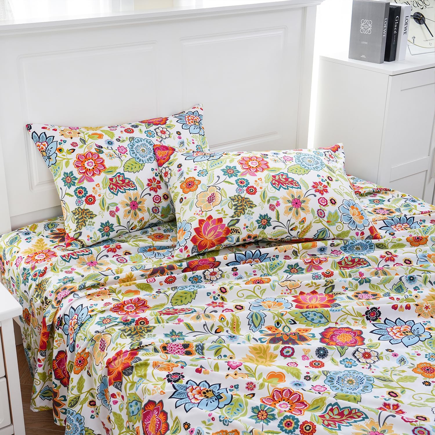 Queen Size Sheet Set - Ultra Soft Brushed Microfiber Floral Printed Bed Sheet Set - Deep Pocket Up to 16" - Wrinkle Free - 4 Pieces (Queen, Spring Flower)