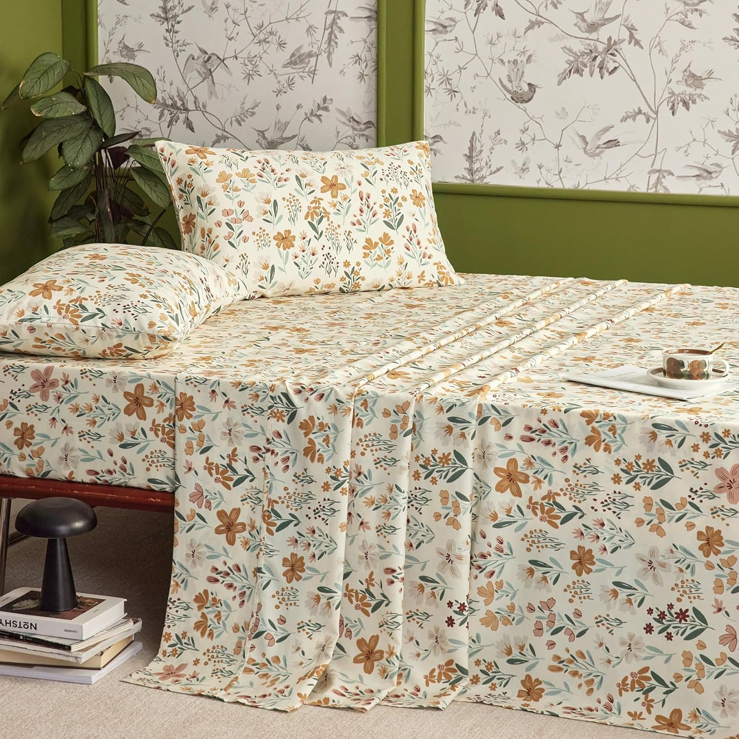 Wake In Cloud - Floral Bed Sheets, 4-Piece Sheet Set, Shabby Chic Flower Pattern Printed  Vintage Aesthetic Bedding, Deep Pocket, Orange Cream, Full Size - Image 2