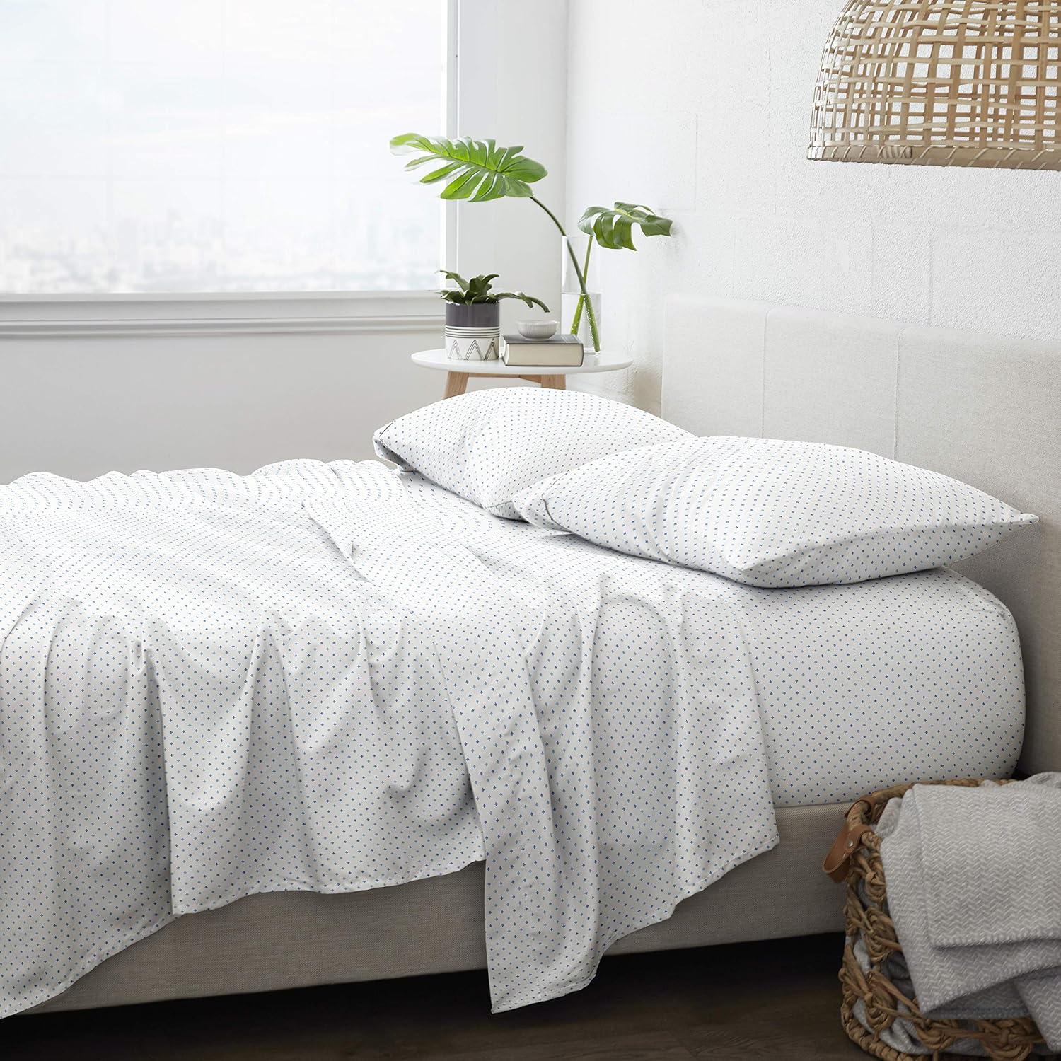 Ultra Soft Bed Sheet Set, Queen, Lily Pattern
